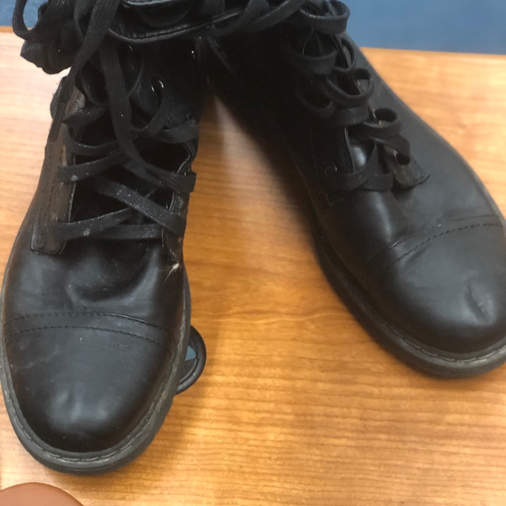 Black boots